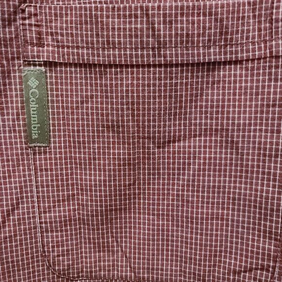 Columbia Mens Button Up Shirt Red Size Medium 100% Cotton Plaid Short Sleeve - Picture 11 of 12